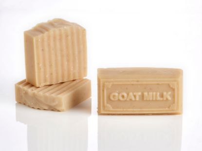 Picture of QUINN'S PICK! Mahogany and Teakwood Body Bar-3 bar collection